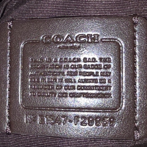 LIKE NEW!! Coach 2018 Hobo Shoulder Bag - Picture 9 of 10